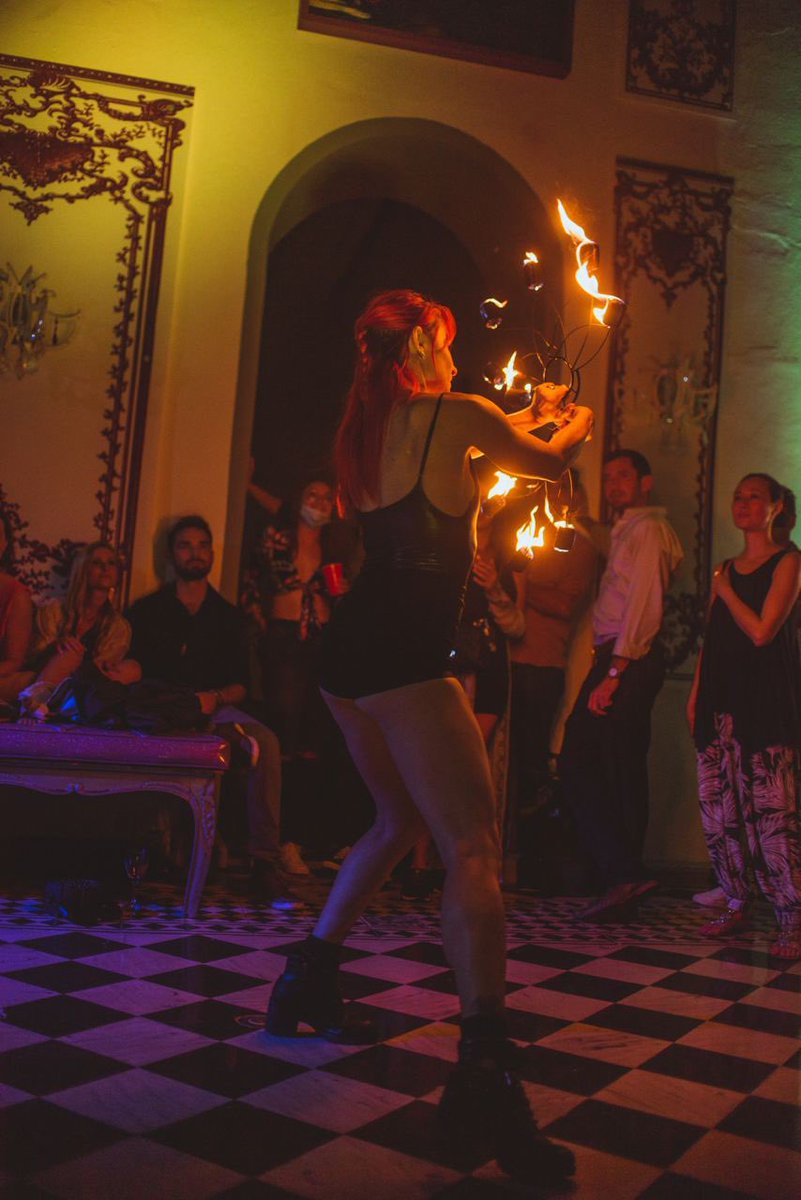 goldfingr's tweet photo. Fire Dancers 👯‍♀️ 🔥 at Goldfingr Mastermind Alliance in Puerto Rico.

At Goldfingr, we curate a wonderful blend of experiences to elevate vibrations for our community. https://t.co/5H5VR9kGAU