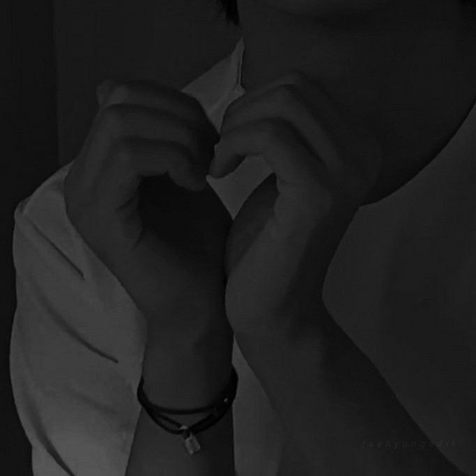 F0underground's tweet photo. Я НАКОНЕЦ-ТО СДЕЛАЛА ХОТЬ ЧТО-ТО
Я полностью доделала обложку для фф и на данный момент результат меня удовлетворяет,даже больше чем я того ожидала (возможно буду вносить коррективы , но это не точно) 
Во всяком случае завтра покажу вам результат!🖤
(Если моё мнение не изменится) https://t.co/iZM2vk89d3