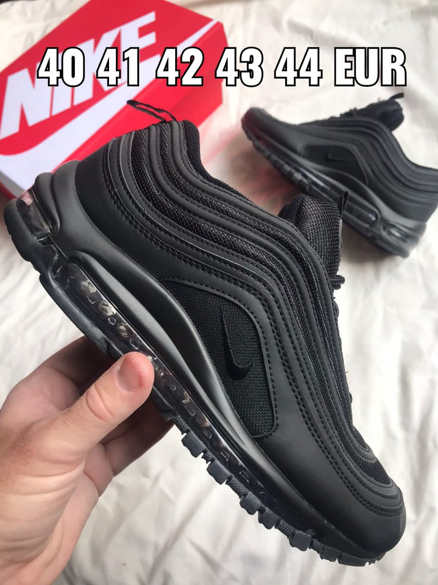 CalabreseDieg0l's tweet photo. Tremenda nike 97 https://t.co/1mZvwFeSyW