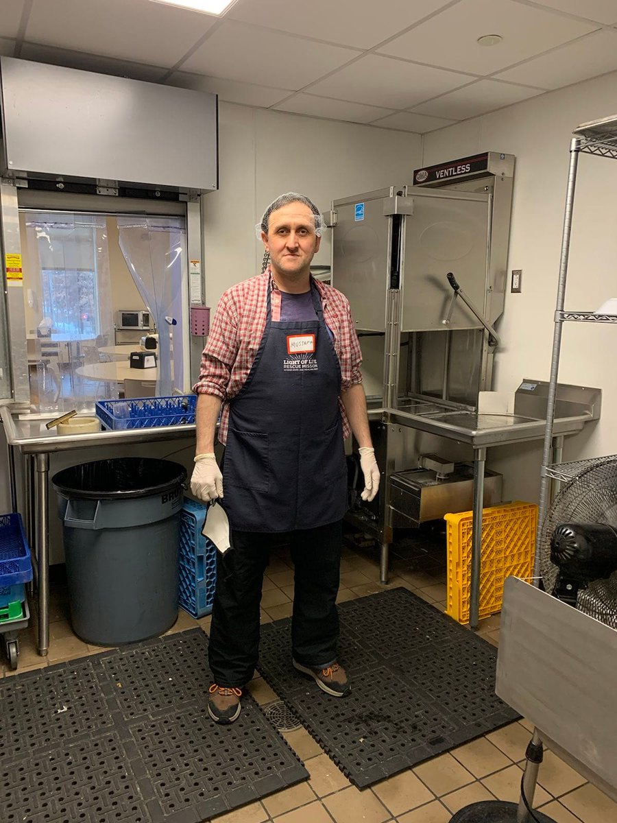 TCCPittsburgh's tweet photo. Today Community members of TCCP volunteered for the dinner service at Light of Life Rescue Mission https://t.co/g9hx8LSt1z 
Thanks to all the community members who were involved in this activity.
#sevice
#community
#tccp https://t.co/iR227skUQu