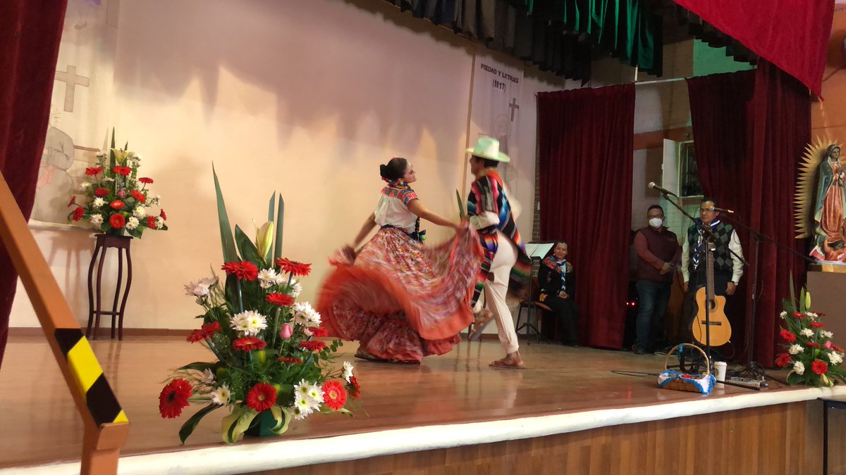 newScolopi's tweet photo. CRÓNICA del 4º día de XLVIII Capítulo General 
LAS ESCUELAS PÍAS QUE SOÑAMOS
.................
ESP 👉 https://t.co/TBHO4sDgby
ITA 👉 https://t.co/hK4l0KEKfs
#48CG #Calasanz https://t.co/7J61O3Gqr9