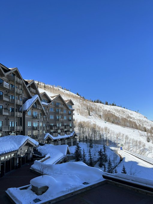 first park city photo dump 🎿✨ https://t.co/zrUxCWdxbY