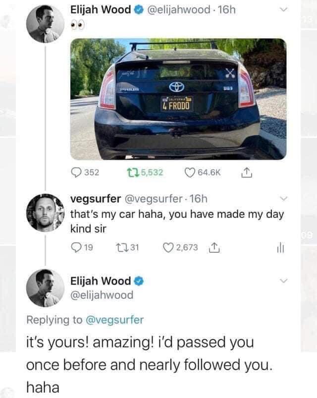 lotr_turkiye's tweet photo. @elijahwood you are best bro 🤙🏻❤️‍🔥 

#LOTR #LOTR20 #LordOfTheRings @LOTRonPrime we need this ,right ✨ https://t.co/DcxVhgQVdN