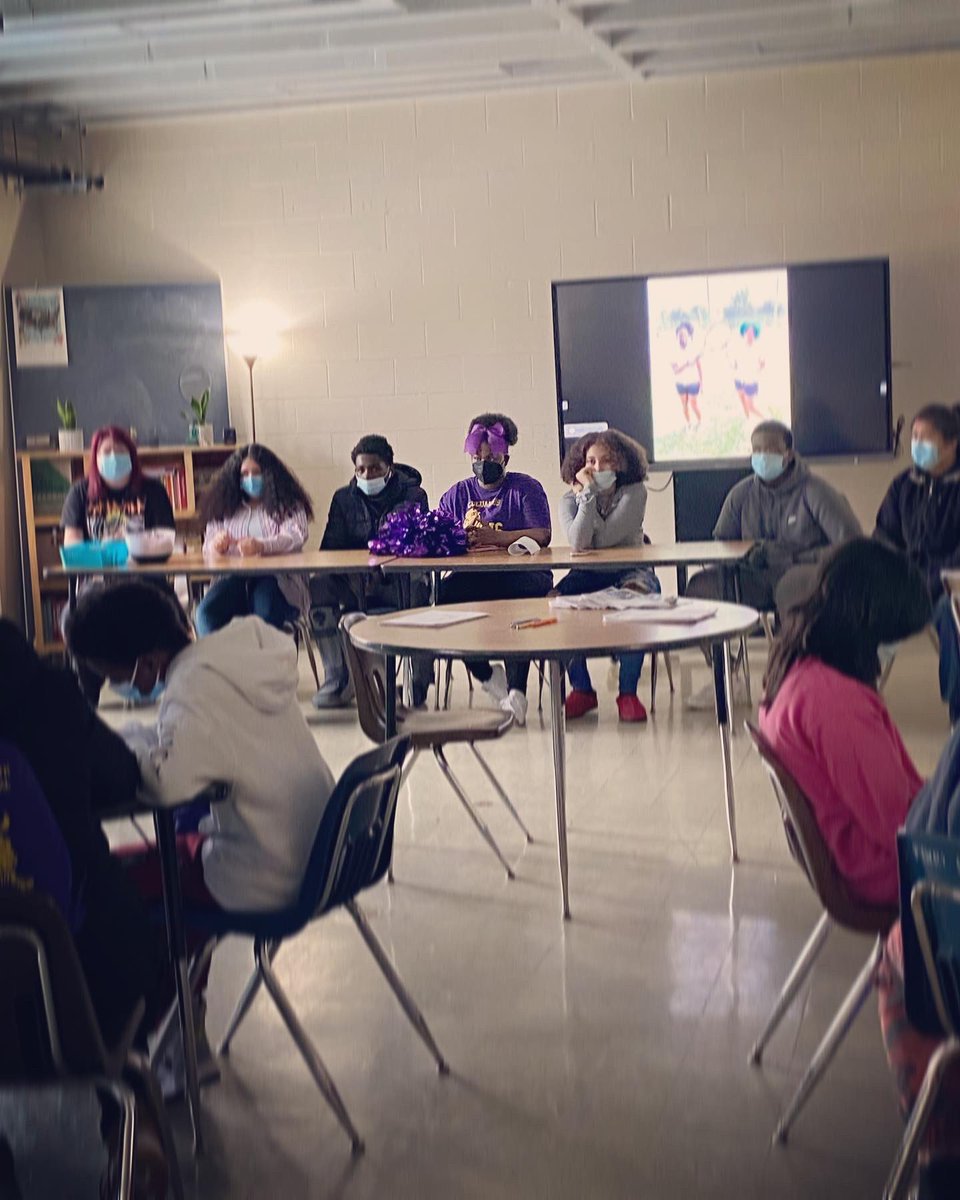 Wonderful visit with the 8th graders from our World Language Middle School! School tours, activities repping 6 different languages we offer, S/T panel, and gifts from our Ss made for a GREAT DAY! Welcome, Class of 2026! <a href="/ColsCitySchools/">Columbus City Schools</a>