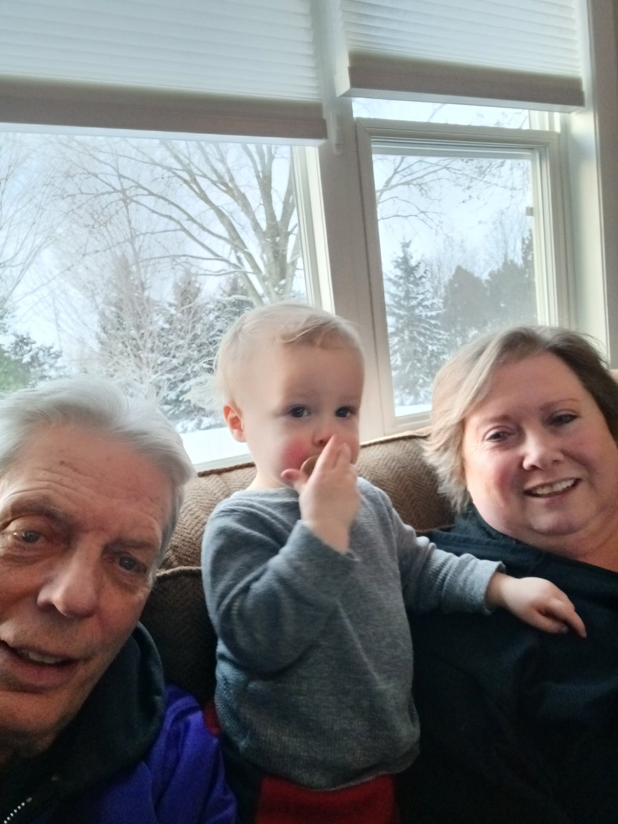 JohnVar02159897's tweet photo. Fun with Kuca https://t.co/Ip03nRm1Gv