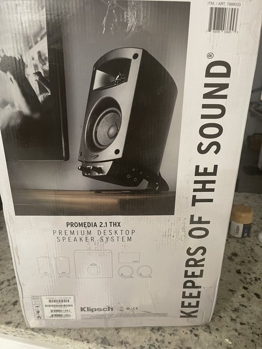 Yessss!! #happybday to me! #Amazon #wishlist #linkinbio #bdaygifts #klipsch https://t.co/ZD2mV5ZLho