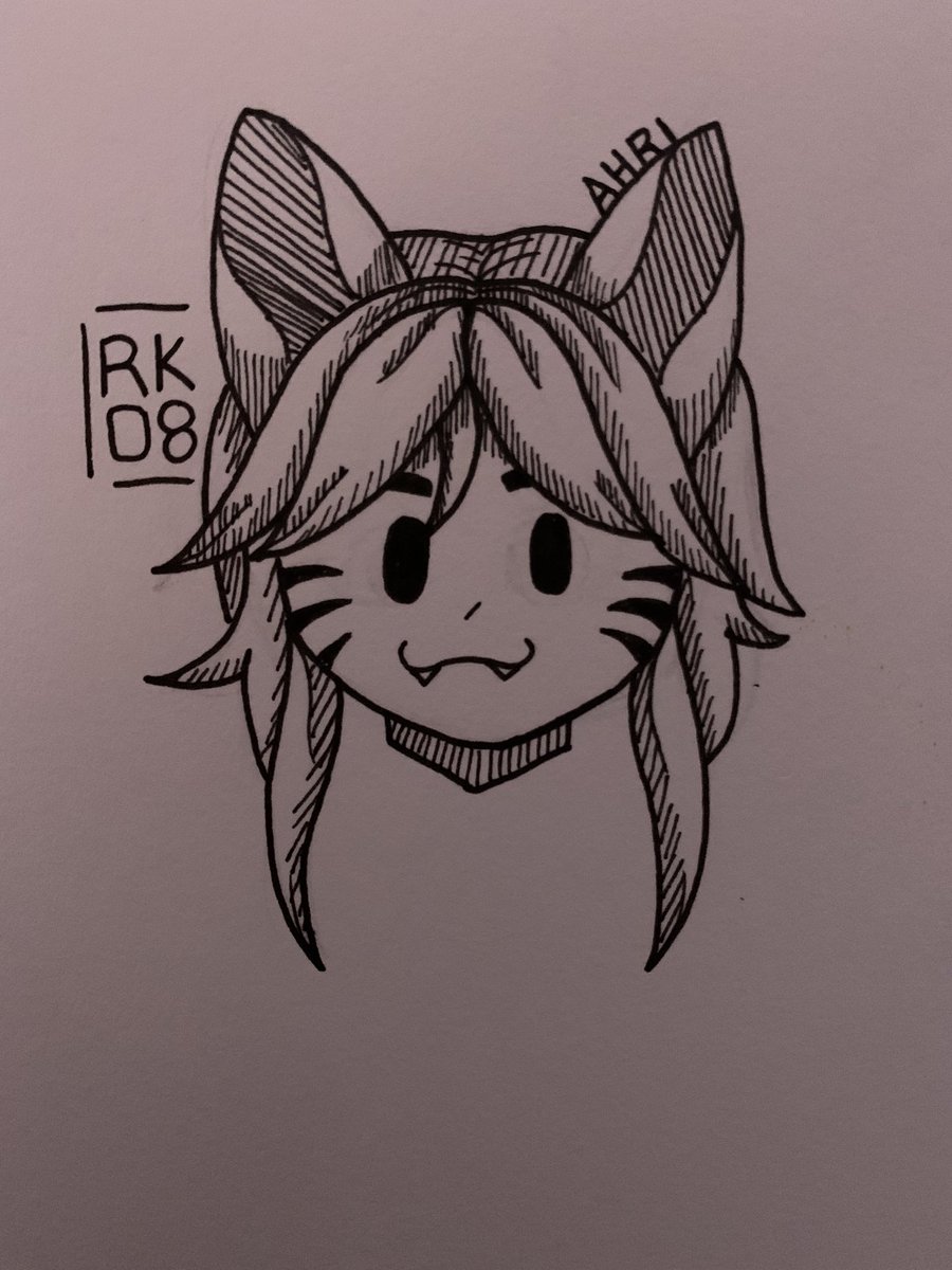 KachiArtBox's tweet photo. Been missing out on artworks so I’ll just post random doodles for now
#ahri #LeagueOfLegends #Doodles #fanart #drawing #illustration #chibi #WildRift #kda #kdatwt https://t.co/GC2M6DPokb