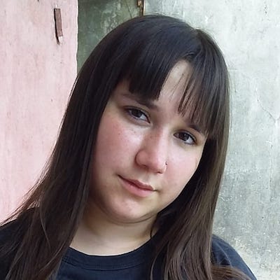 Adriana Olivarez's Instagram, Twitter & Facebook on IDCrawl