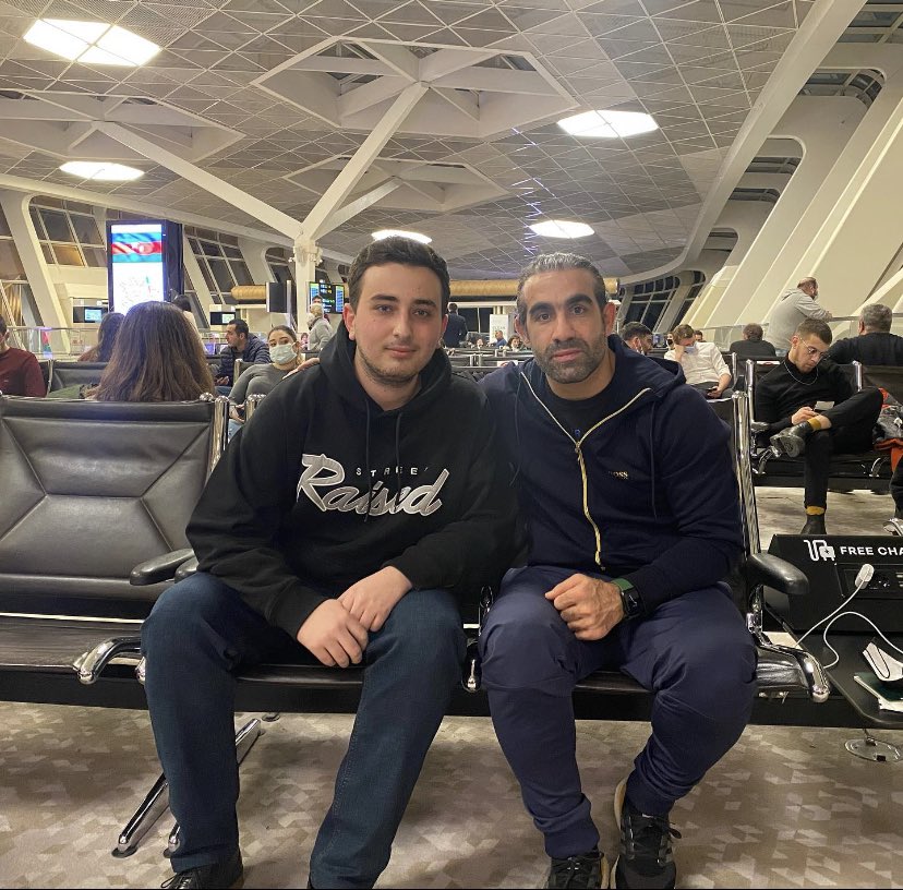 garayevkanan's tweet photo. When champ meets champ🤝 https://t.co/gjRwZSmfjf