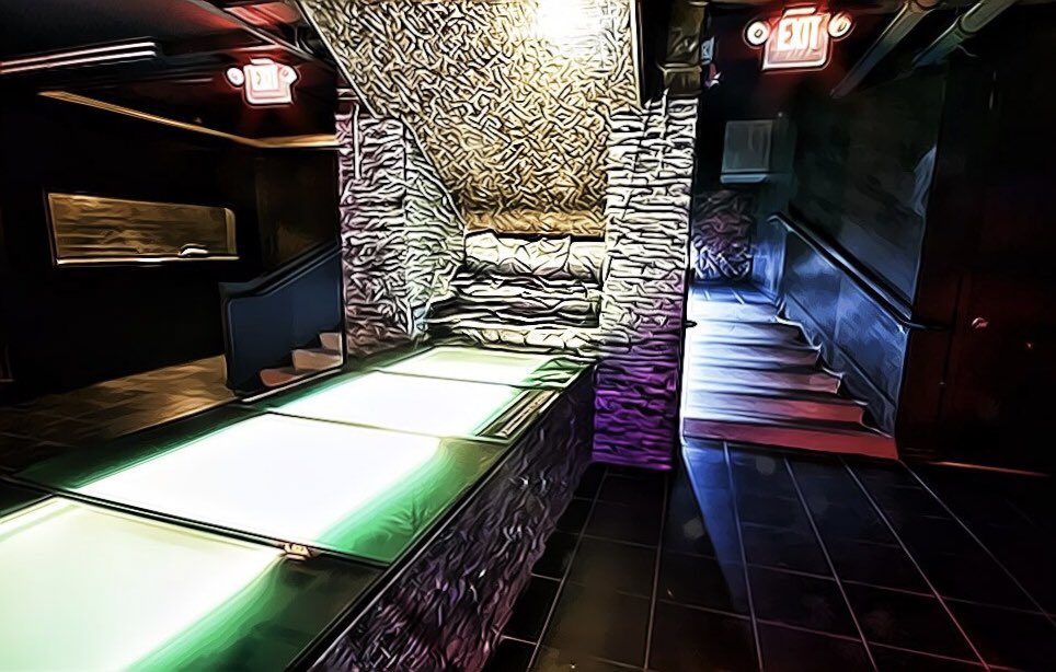 24HourVancouver's tweet photo. @nelkboys hey I’ve got an Afterhours club on Granville in Vancouver that needs reopening; you guys want to get involved or what? https://t.co/TV1uvOZ1wp