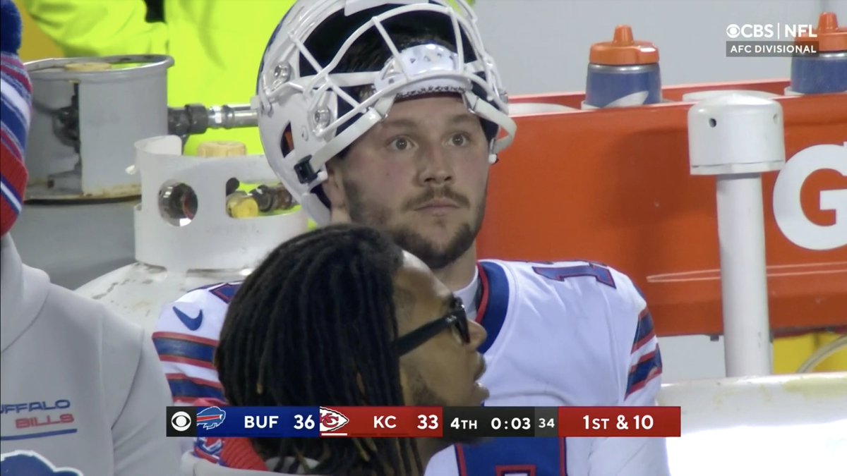 Jomboy_'s tweet photo. 'you shittin me?' https://t.co/1gha0Cbjva