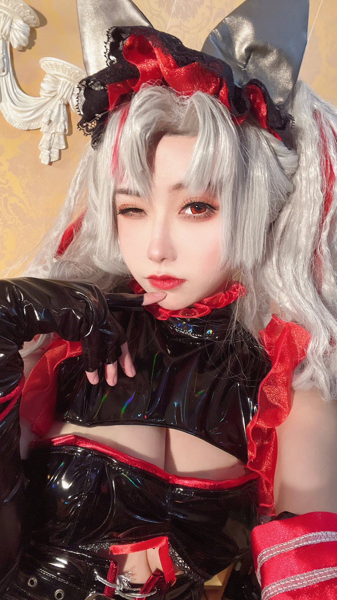アズールレーン プリンツアーダルベルト コスプレ衣装 超目玉アイテム