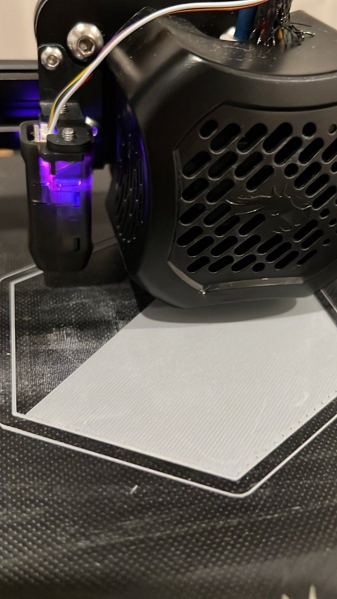 _3d_Printer_'s tweet image. Some more perfect layers 🥱