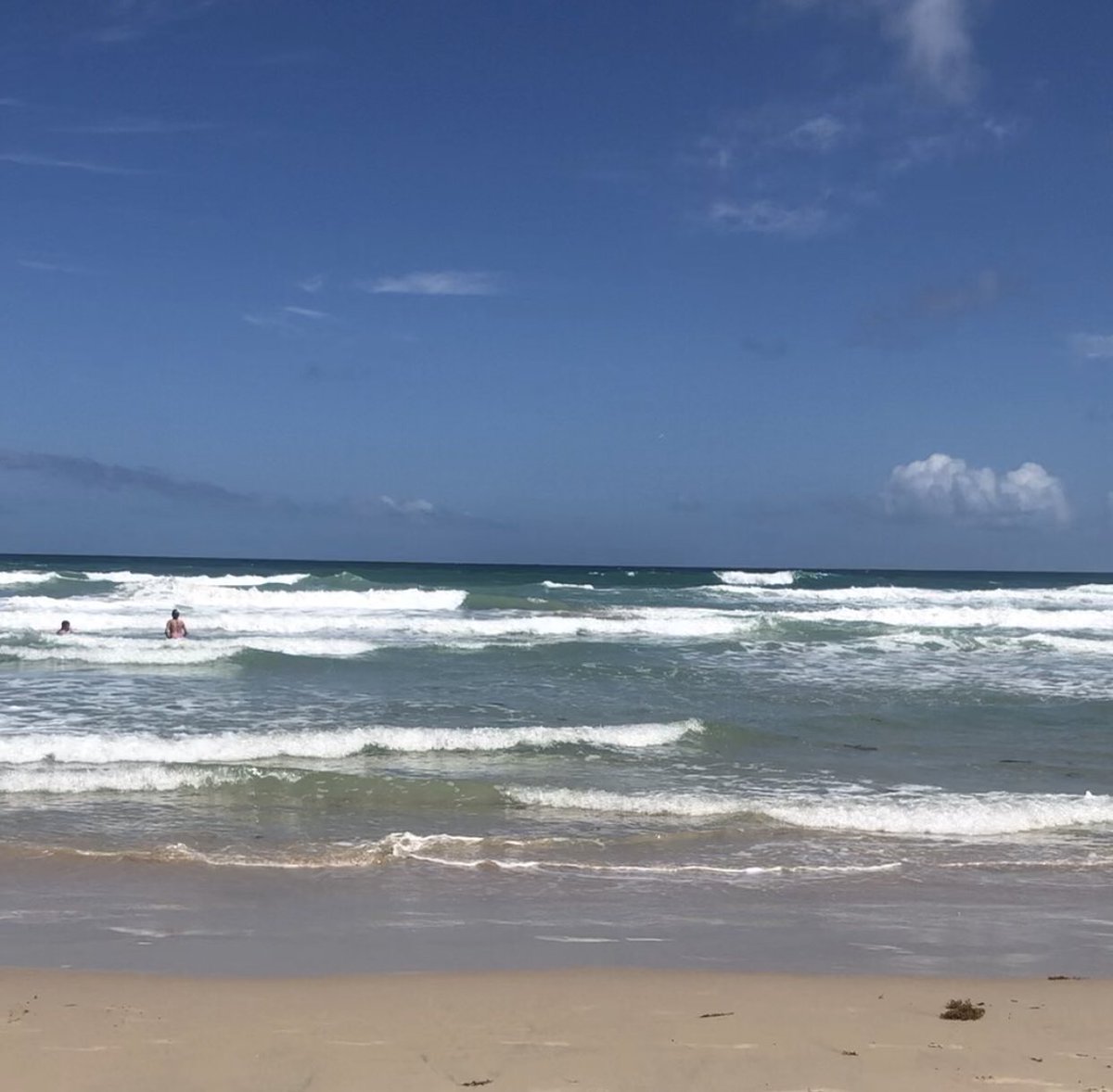 maryvirgin's tweet photo. Playa Guacuco. Conociendo cada rincón de esta hermosa Isla. https://t.co/kcQzBr7UjI