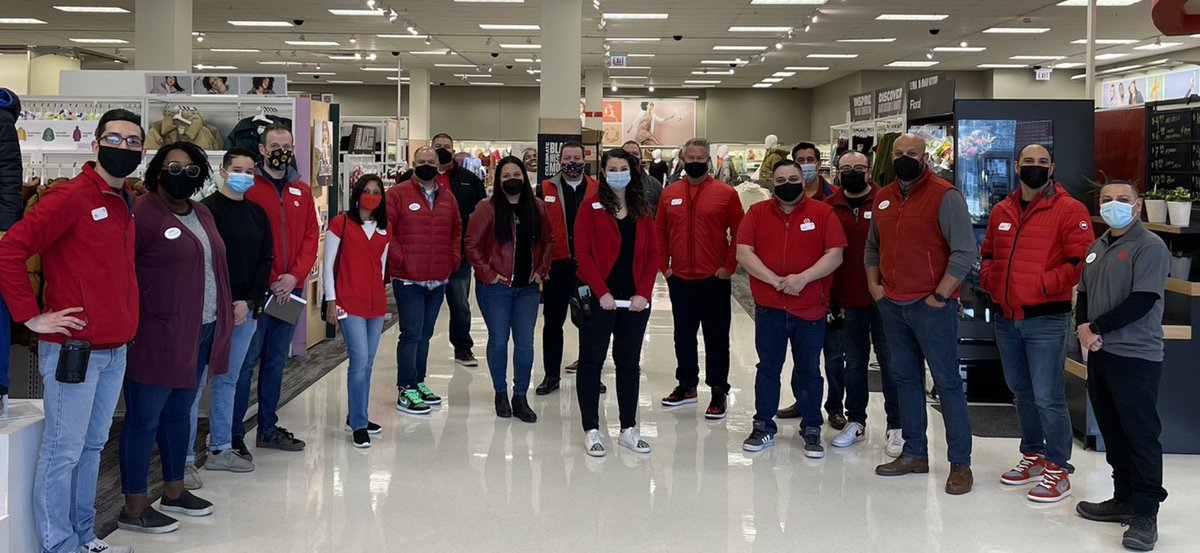 Kellieness's tweet photo. What a day at T2373, we celebrated:

-A visit from @mschindele and team 
-@MadridSolrac’s 20th 🎯 anniversary             
-ETL Alicia’s last day in training

✨A magical day to work somewhere 
you love✨ @A_Leigh_ @tonypena https://t.co/FCaGF60fRr