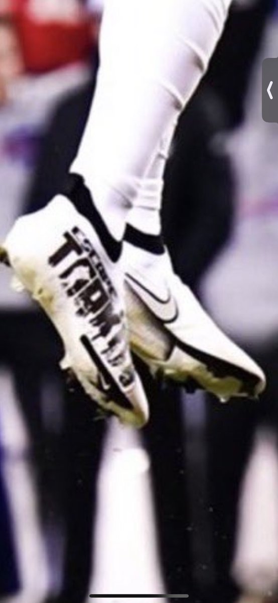 Honestly though @DavisGB1 wearing Tarkov cleats was the most epic play of the whole game.