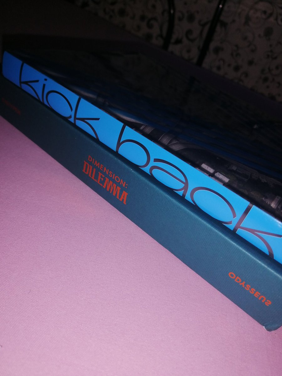 akariiishine_'s tweet photo. ˚‧✩ ੈ  happy mail  ੈ✩‧˚ 
#akarishinemailz

thank you sm po ate @mesiwaps @MesiPromotes_!!

ps. i won the wayv album from the surprise album from ate mesi during #MeSingAlong2 and the enhypen from the palaro called 'pinoy henyo' #MesiGetSetGo #MesiVouches #MesiAlbumProofs https://t.co/M6UWQxf5pW