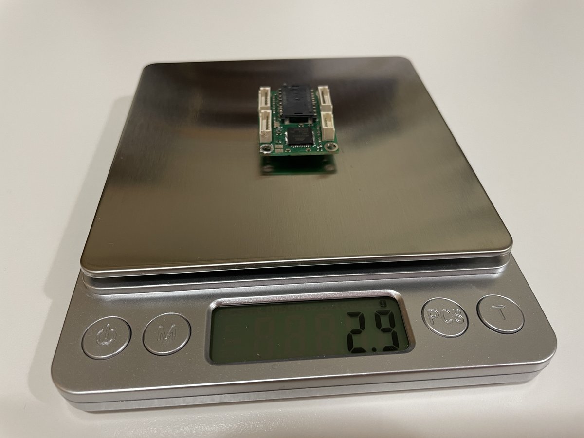 GilmoreDesigns's tweet image. Some specs on the prototype mod kit: Lightweight small footprint PCB. Main buttons, middle mouse and side buttons all zero latency latch debounce, 8000hz overclockable.⚡️🖱️