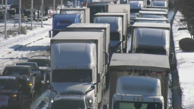 CTVNews's tweet photo. Hundreds of truckers are heading to Ottawa to protest the federal vaccine mandate for drivers crossing the border. Heather Butts reports. https://t.co/K4rHRStCuE https://t.co/8n0vht5mN8