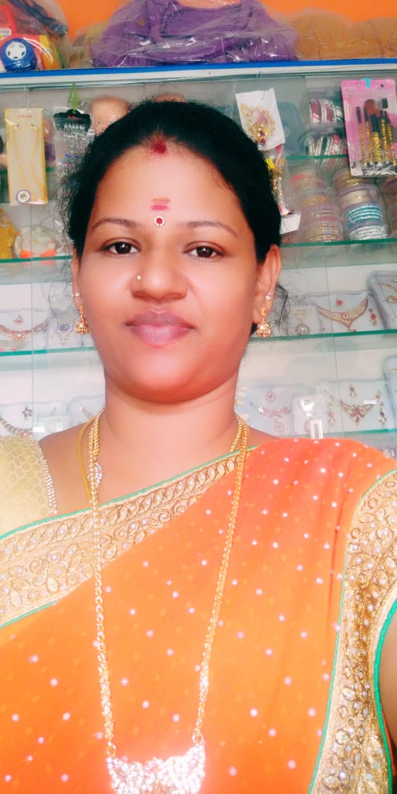 STRArunKumar2's tweet photo. Super aunty https://t.co/umj4l5RJud