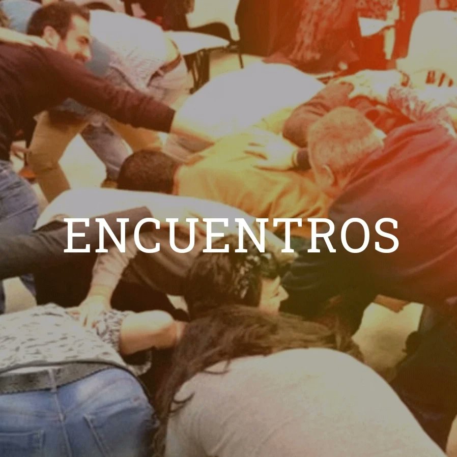 ENCUENTROS ENTRE PERSONAS, así es como entendemos nuestros cursos, ya sean presenciales u online. Y es que en una red todas las partes aportan, sujetan, construyen... sólo es necesario estar conectadas.

¿Quieres formar parte de la red? riedu.org/encuentros

#encuentros
#rie