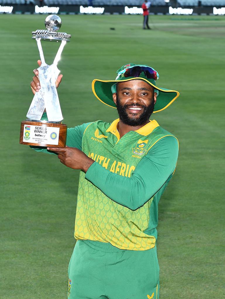 Temba Bavuma tweet media