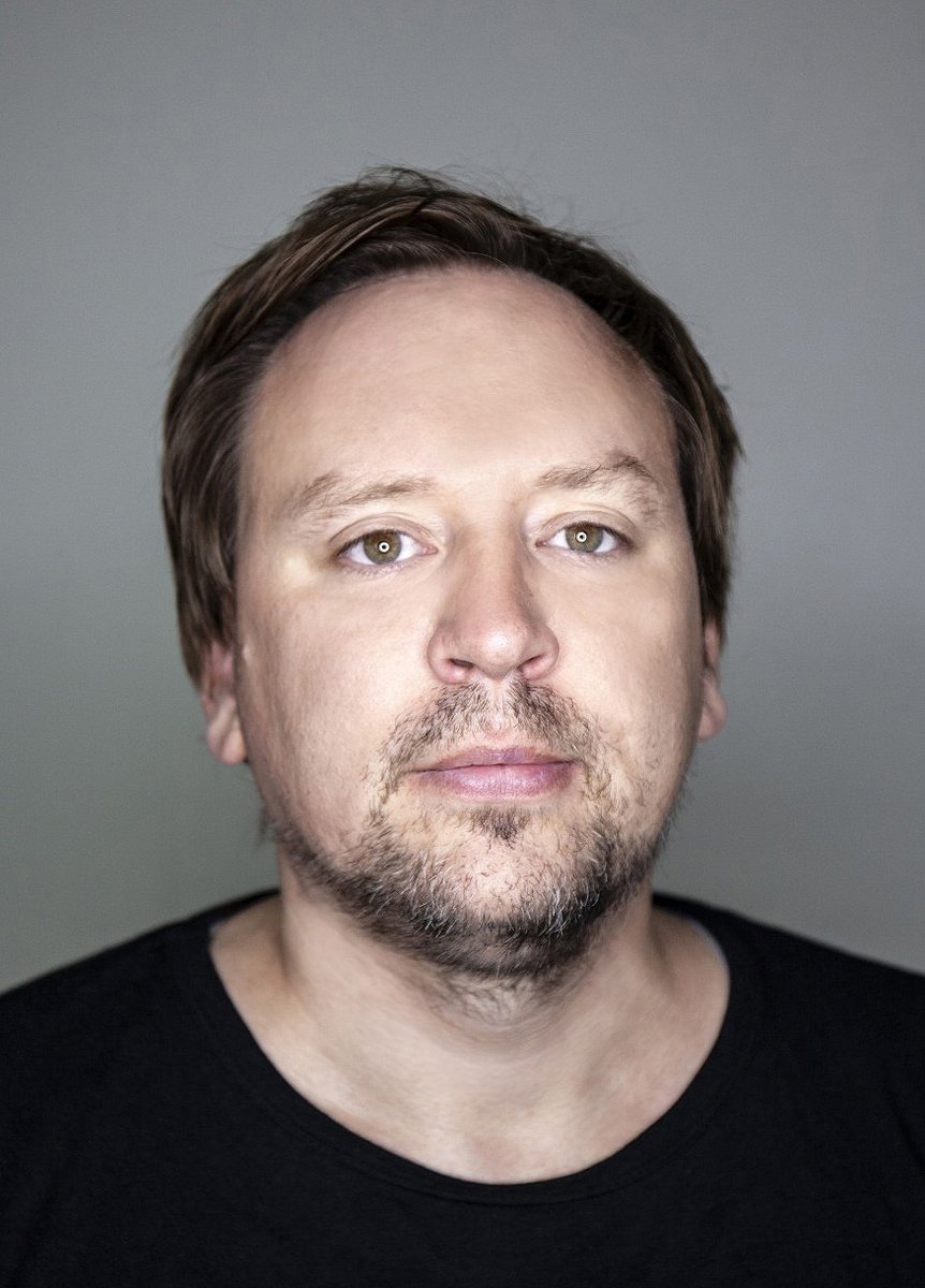 Einer der bekanntesten #Datenjournalisten im deutschsprachigen Raum, Lorenz Matzat <a href="/lorz/">Lorenz Matzat</a> von <a href="/algorithmwatch/">AlgorithmWatch</a>, ist für die kommenden 3 Jahre einer von 2 Inhaber:innen der Karl-Bücher-Gastprofessur für die Zukunft des #Journalismus am <a href="/ifkmw/">IfKMW Leipzig</a> der #UniLeipzig. uni-leipzig.de/newsdetail/art…