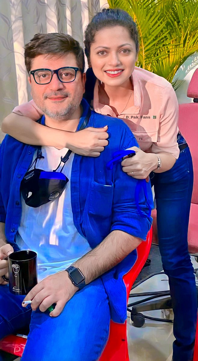 drashti_pak_fan's tweet photo. Happy Birthday Sir @GOLDIEBEHL 
.
🎂🎂🎂🎂🎂🎂🎂🎉🎉🎉🎉🎉
@drashti10 
.
.
#DrashtiDhami #HappyBirthday https://t.co/9E9zqUeK4X