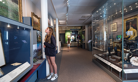 Aimuseums's tweet image. Job vacancy - @NHRMuseum is looking for a dynamic Visitor Experience Manager, responsible for managing the front of house and retail activities alongside ensuring a high standard of visitor welcome, safety and access. All the info: ow.ly/2xGF50HB6AX #MuseumJobs