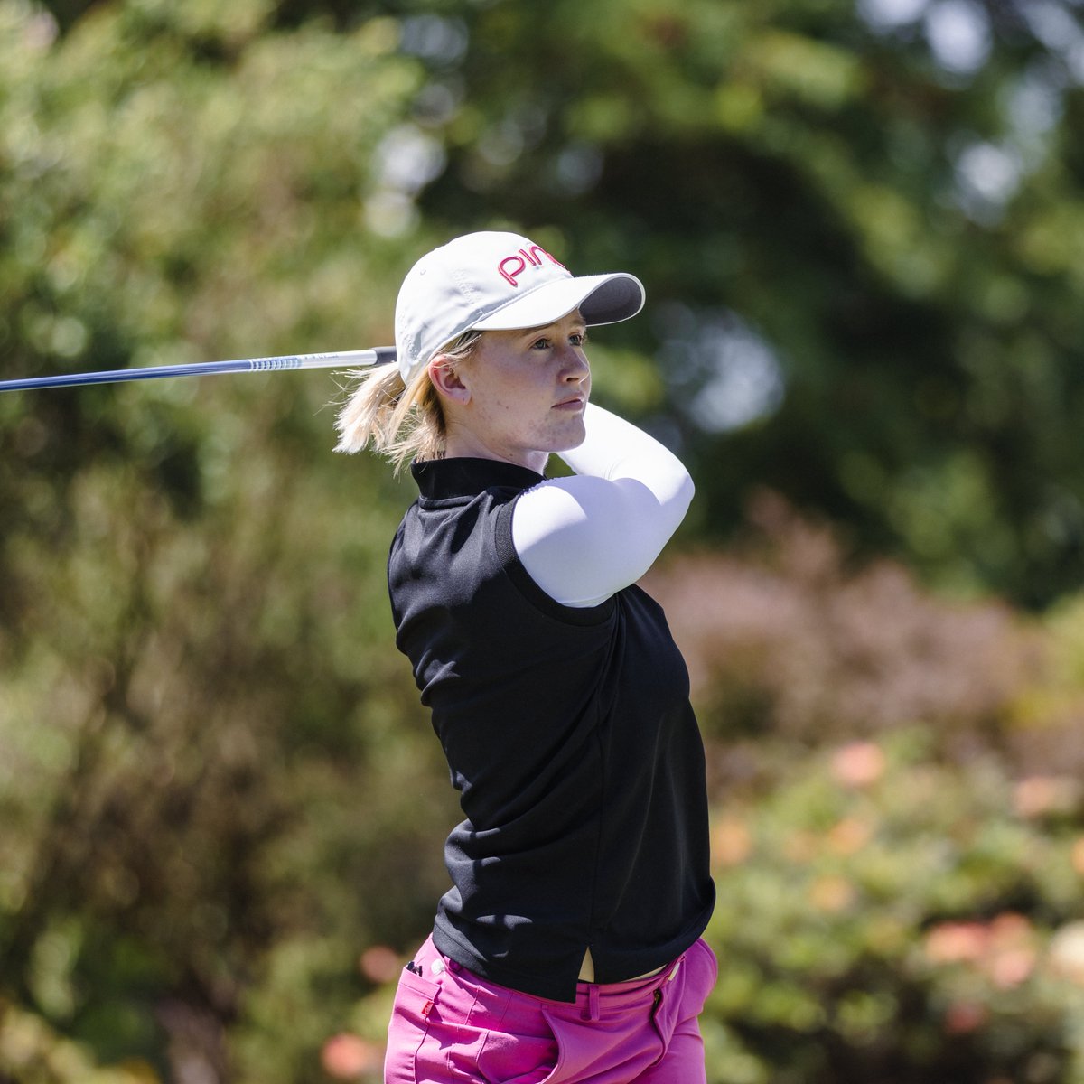 WPGATour's tweet photo. Davidson and Gill lead the chasing pack at the @drummondgolf Melbourne International!
@LatrobeGC 
Read more @https://wpga.org.au/news/2022/Jan24_11.html https://t.co/2X5Gw1nSWs