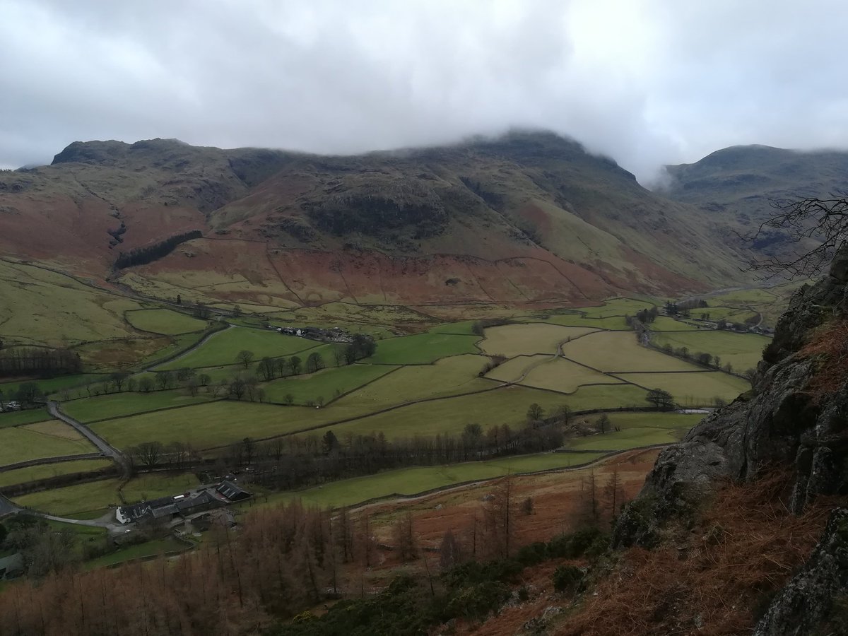 hannahfirmin's tweet photo. Beautiful scenery in the Lake District on my climbing adventure yesterday 😊 https://t.co/Gr8S0VkoPG