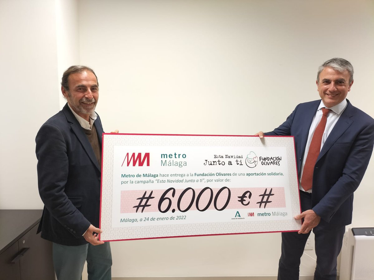 Metro de Málaga (@metromlgoficial) on Twitter photo El director general de Metro de Málaga, Fernando Lozano ha hecho entrega de un cheque valorado en 6.000 € al presidente de la <a href="/FundOlivares/">Fundación Olivares</a> , Andrés Olivares en concepto de donación.
Lo habéis hecho posible vosotros gracias a las miles de visualizaciones del Vídeo de Navidad. El director general de Metro de Málaga, Fernando Lozano ha hecho entrega de un cheque valorado en 6.000 € al presidente de la <a href="/FundOlivares/">Fundación Olivares</a> , Andrés Olivares en concepto de donación.
Lo habéis hecho posible vosotros gracias a las miles de visualizaciones del Vídeo de Navidad.