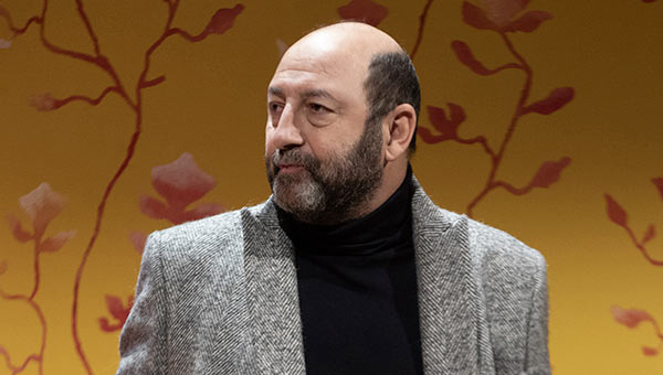 Ville_Pau's tweet photo. 🎥"J'espère qu'à Pau, au @ZenithPau il y aura du monde... le rire on ne peut pas le faire tout seul" 

Amis : une #comédie rafraîchissante d’Amanda Sthers et David Foenkinos, mise en scène par @KadMerad le 20 février à 17h ▶ https://t.co/AwxyHcNR8j https://t.co/R3a8VZnjYx