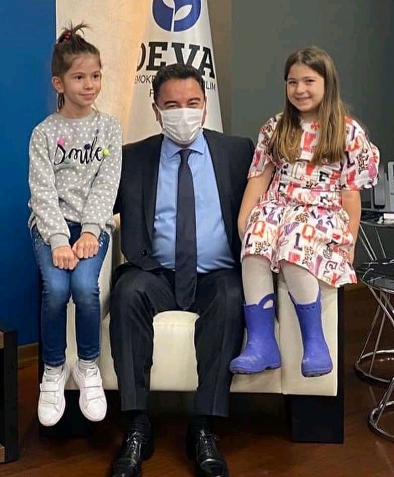 MidyataDEVA's tweet photo. Yeni haftanın huzurlu ve bol kazançlı olması temennisiyle. Hayırlı haftalar. @alibabacan @IhsanMerdanoglu @Mustafanuriakbu @ikramDincer @EssumAslan @avmesutaydogan @AvYLMZYLDZ @mbromioglu @TopalogluHaci @MahmutAkg @faysal58635277 @r_urtekin https://t.co/JsoxiCJfHs