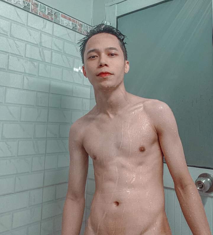 Ken78451013's tweet photo. Chúc mọi người buổi trưa vui vẻ https://t.co/0VejX5raqO