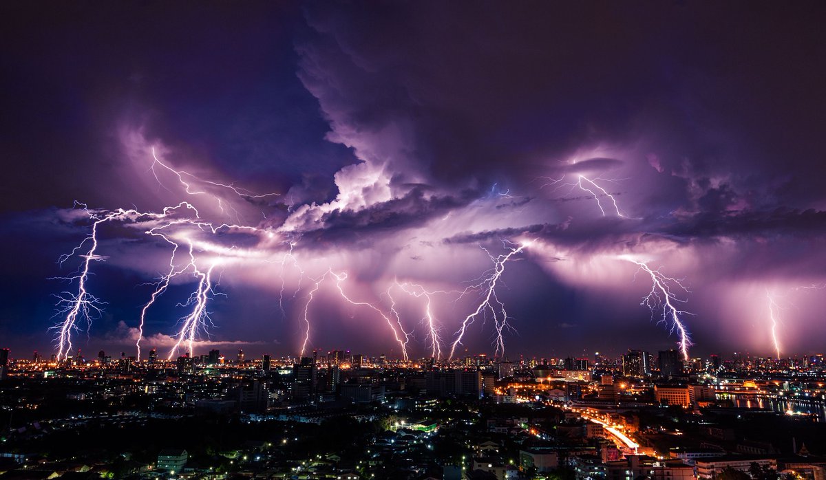 meeganaada's tweet photo. thunders are coming back https://t.co/Q5vjn1MMoy