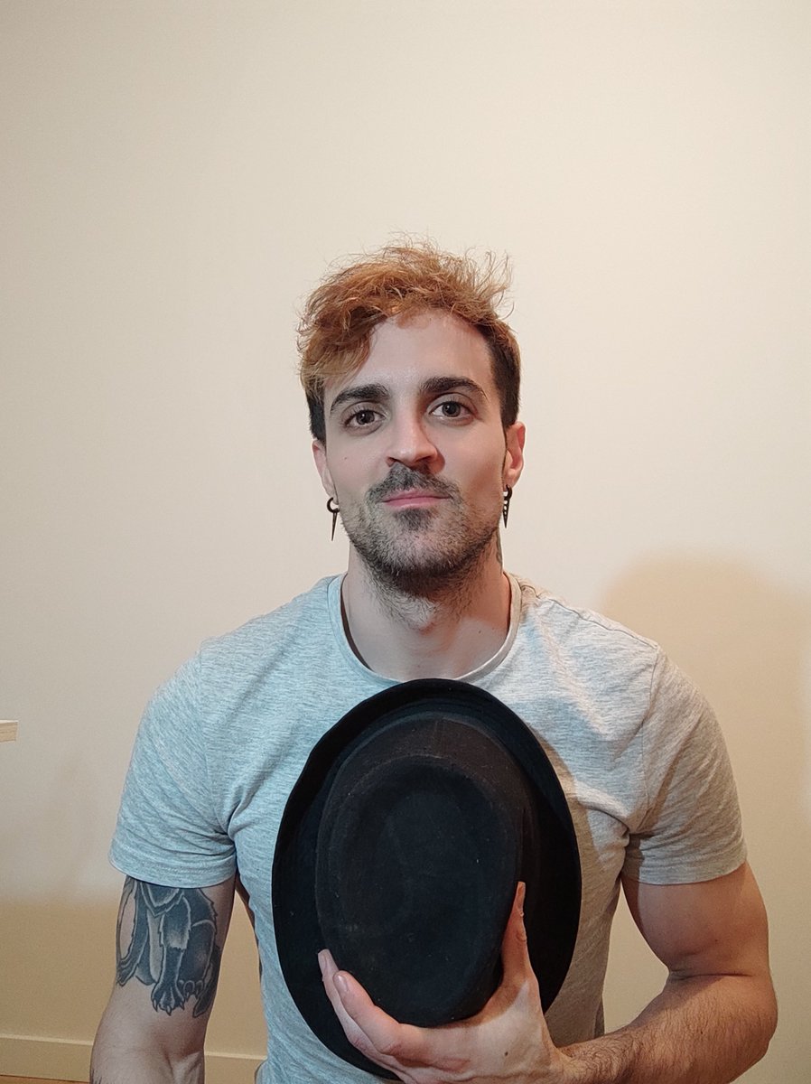 Stisho8's tweet photo. Ante tal debut tan sólo puedo quitarme el sombrero ante vosotros @Za_Madao @IvaanSantana_ @Neva7_maquina @AleK7ngs @Javithoo_  Un placer pelear a vuestro lado caballeros, por todo lo que nos queda por recorrer juntos¡ @BzzFith ¡¡
Y mi más sincera enhorabuena para @ADESuUnite :D https://t.co/wllabtRmU7