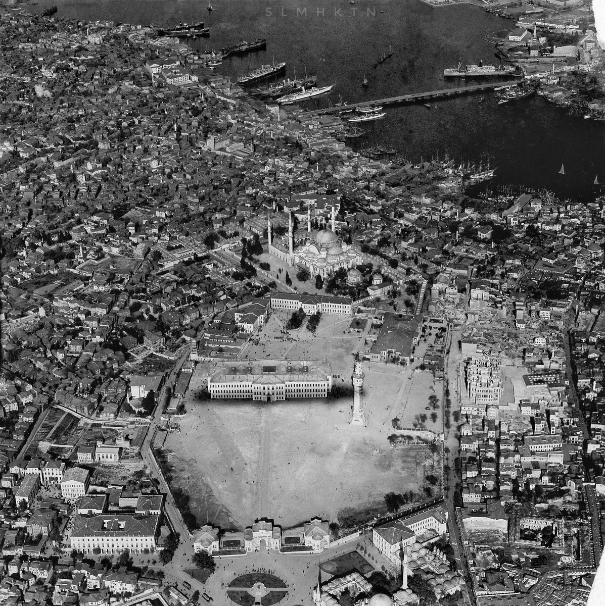 Beyazıt Meydanı 1917