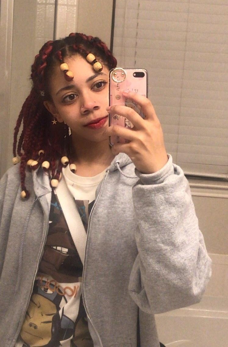 movedaccs0010's tweet photo. i got my nose pierced for my birthday !! ૮ ˊᗜˋ ა 🦦🤍 the pain was like a uum ,, 5/10 ? (′⅄‵)ゞ https://t.co/shQoUU0t2e