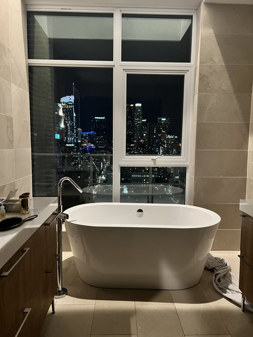 You can only use my bathroom if we&rsquo;re currently sleeping together or if you&rsquo;re a woman in need of a safe<a href="/tag/married"class="tags"><span>#married</span></a><a href="/tag/lovestory"class="tags"><span>#lovestory</span></a><a href="/tag/pheromones"class="tags"><span>#pheromones</span></a>