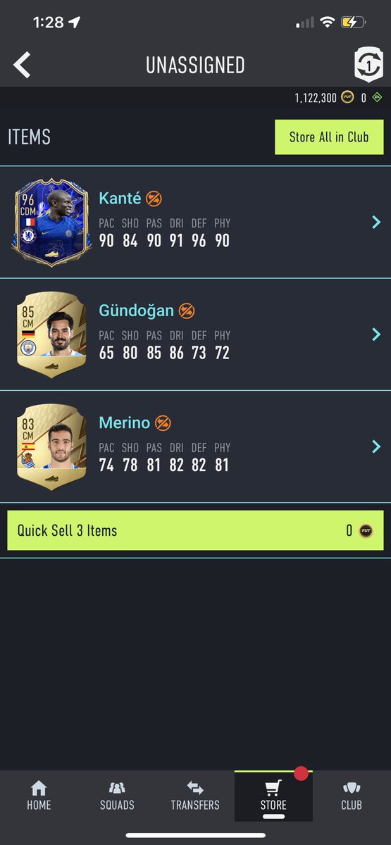 Itssmatheus's tweet photo. @Castro1021 @NickRTFM @curtishenryfifa 83x3 Midfielder OP 🥴🥴 https://t.co/LyMKvNqiZ9