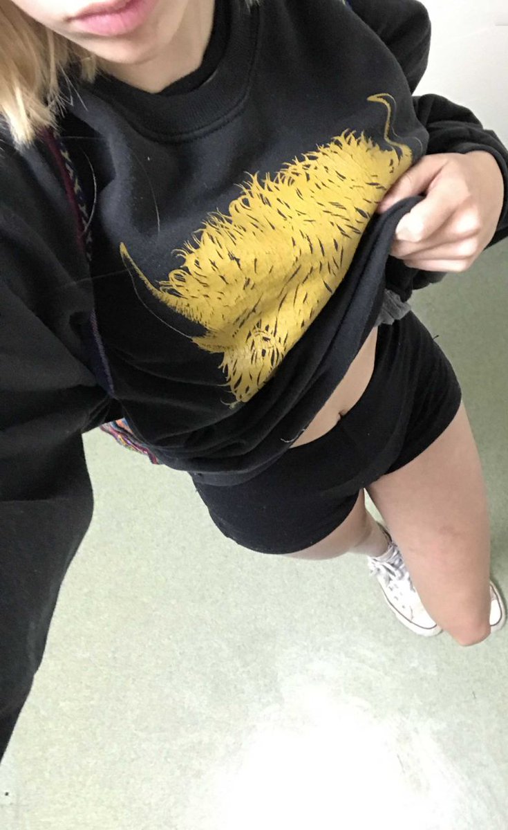 CryingBitch12's tweet photo. Today ... Training 🏃🏼‍♀️🏃🏼‍♀️ https://t.co/05N1WdeMRQ