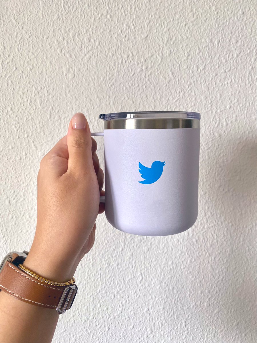 mgbheem's tweet photo. Here’s to new beginnings #lovewhereyouwork #OneTeam @TwitterCareers https://t.co/YrKy9wS7vA