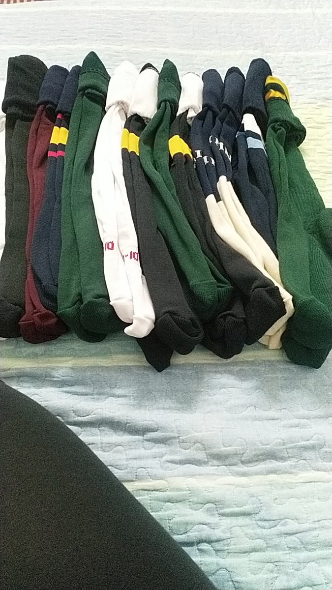 Kingpeter102's tweet photo. Quality soccer and winter socks, quality soccer kits, training Bibbs, goalkeepers kits, at an affordable price

Kindly whatsapp or call 
0619995381
Free delivery around Gauteng for orders of R500 and above

Discount as well on bulk purchases https://t.co/swCh0EPiUr