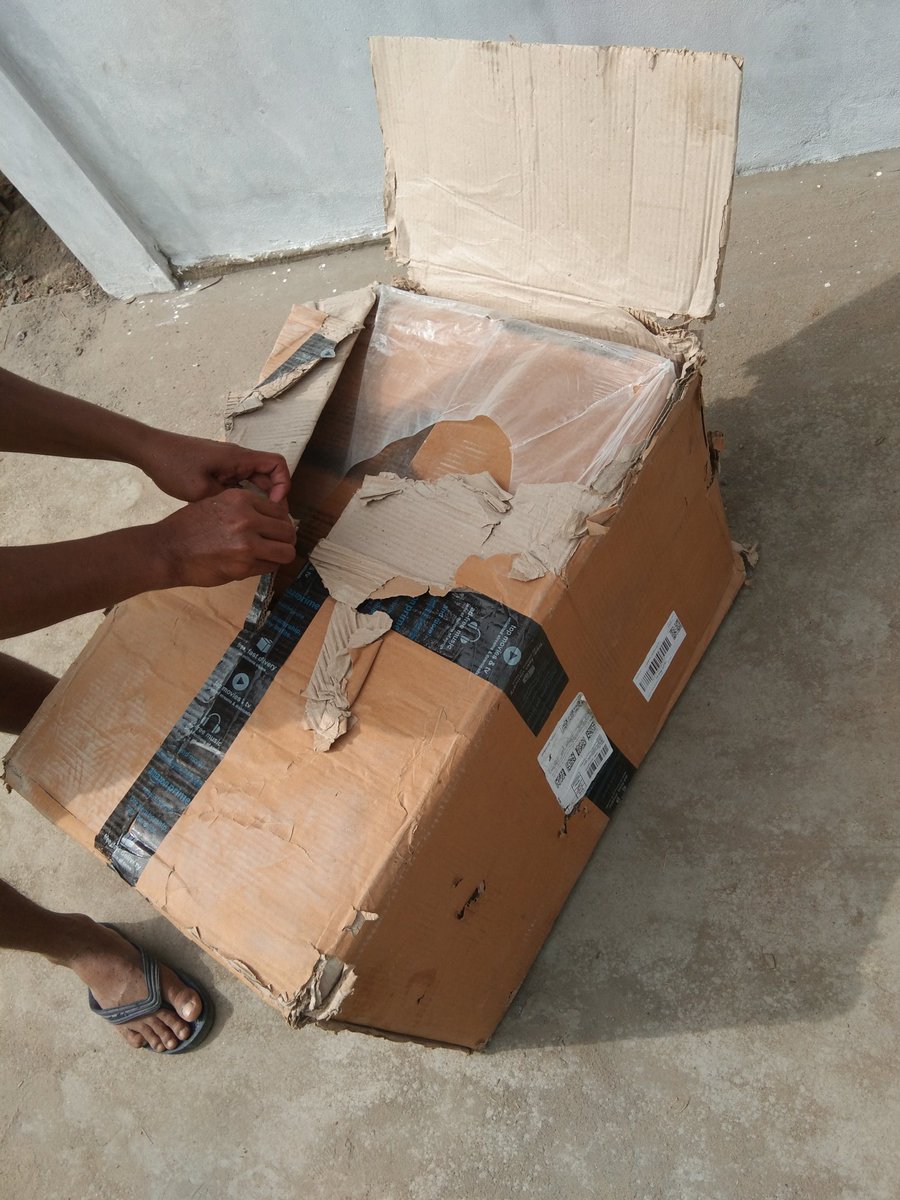 MamonLaskar11's tweet photo. I ordered Havells Instanio Prime 25 Litre Storage Water Heater with Flexi Pipe on @amazonIN &amp; received damaged item. Today I got a useless product again after the replacement. I'm completely dissatisfied &amp; disappointed. I have a video proof of this unboxing product.
@AmazonHelp https://t.co/g7A0QDeAk4