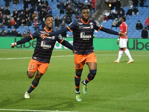 RTSredaction's tweet photo. Belle victoire du #MHSC face à #Monaco 3-2, le #TFC patine à Bastia... les résultats #foot du week-end 👉 https://t.co/rtAD9QTQ7E https://t.co/cCcp27MlMy