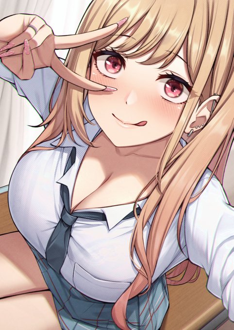 自撮り中の海夢ちゃん📷❤️
#着せ替え人形は恋をする