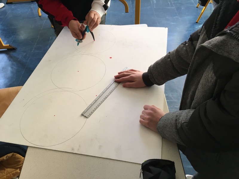 Cite_educBehren's tweet photo. #SOP202 20 pts remportés par les élèves de SEGPA "Construction géométrique : les anneaux olympiques" 🏆#90/2024🏆 @LPHurlvenentBLF  @de_stephh  @HuartJean  @Dsden57  @CelinePlontz_M  @nellybodo @Paris2024  @SabriZeghib @jf_jourdain https://t.co/rMdZfgHEZI