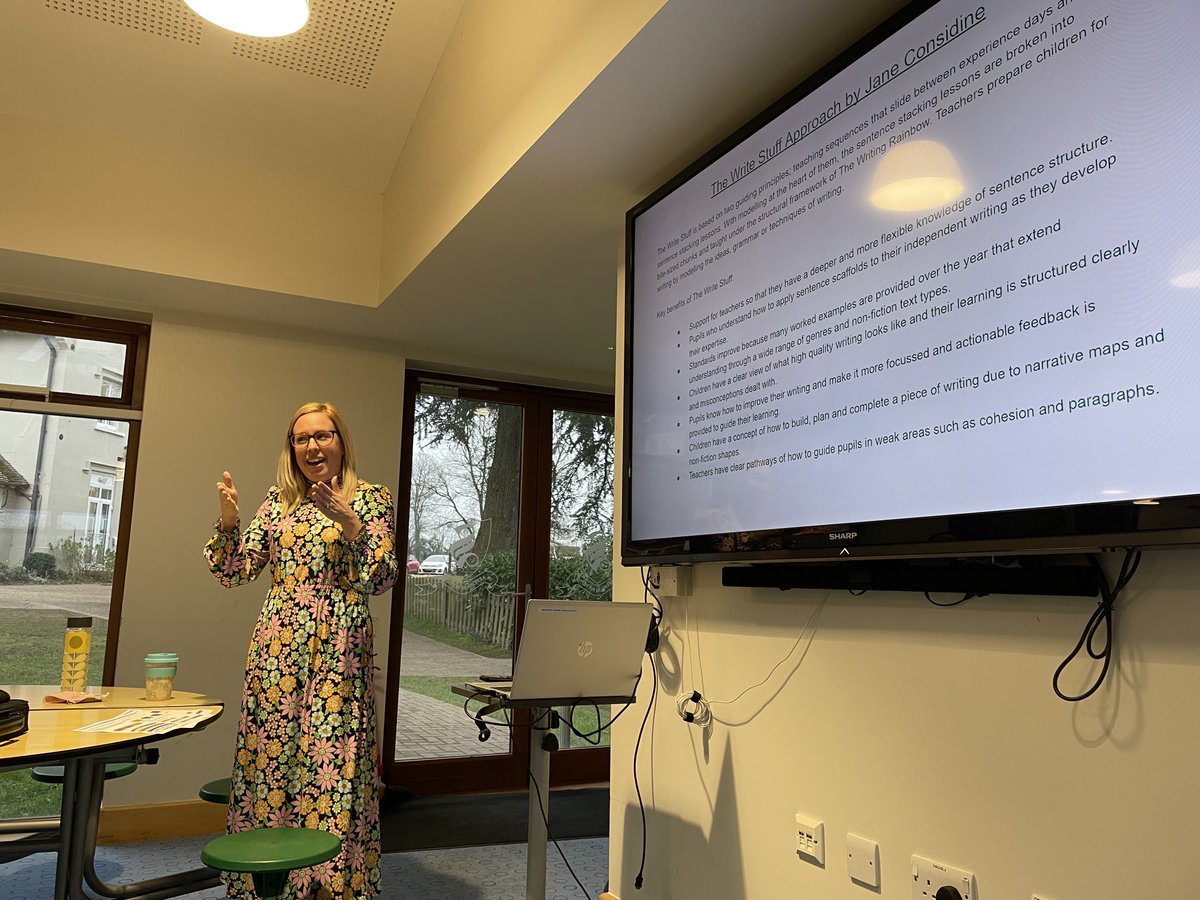 Mrs Rebecca Smith tweet media