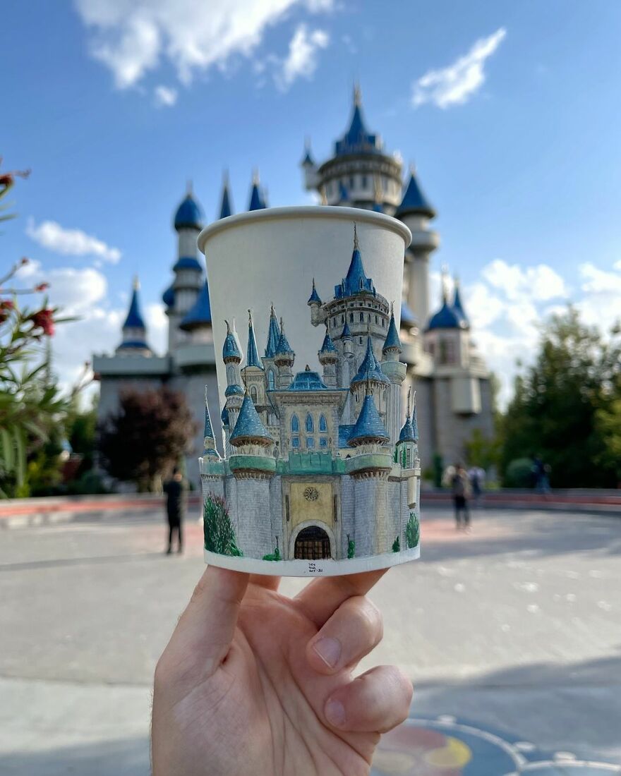 EthelDa8494's tweet photo. Whoa! Is that drawing really on the cup? It looks like its coming off the sides. Its stunning artwork either way. https://t.co/wJTAl1vRwR
